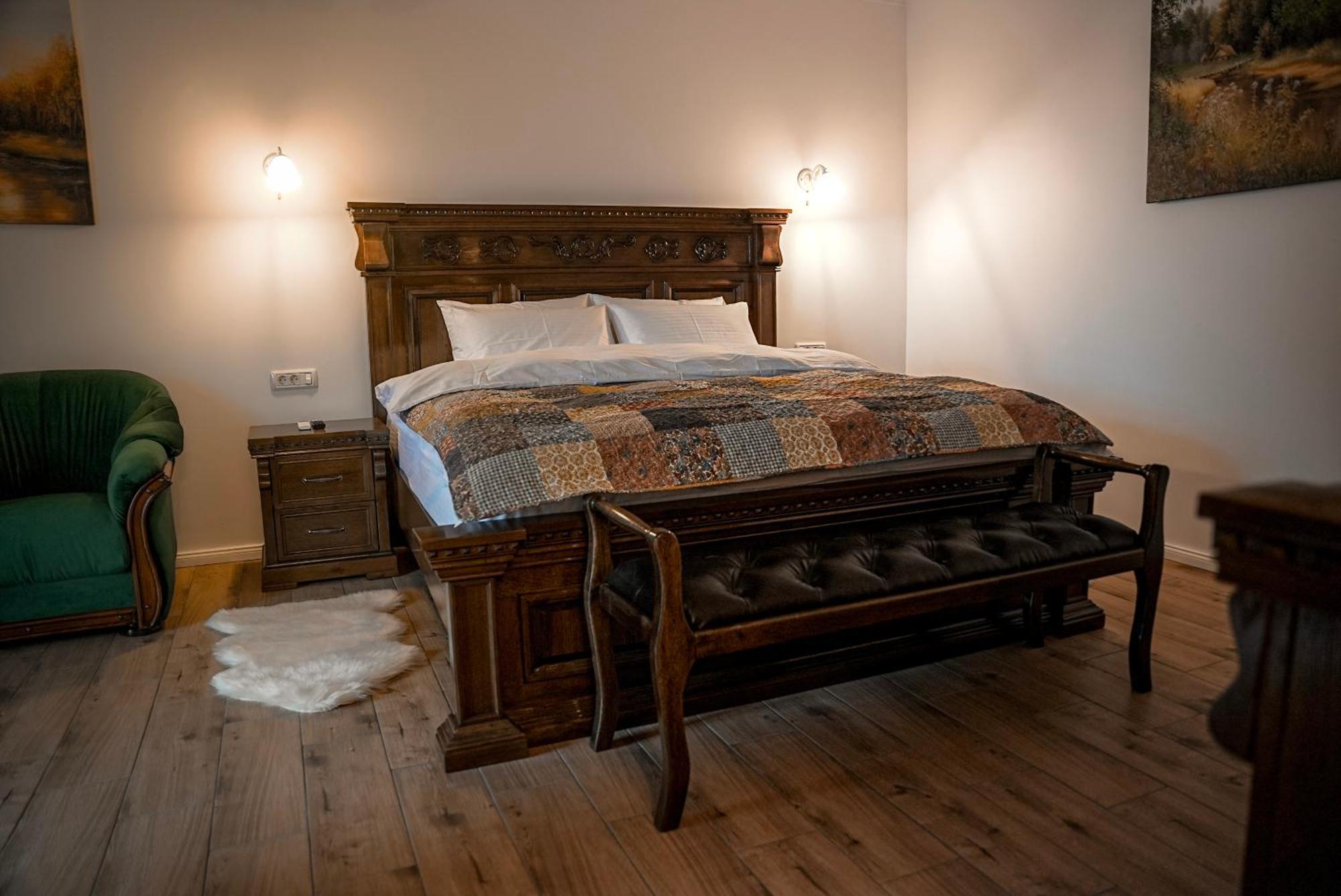 Bed and Breakfast Boutique Marlen Ghimbav Esterno foto