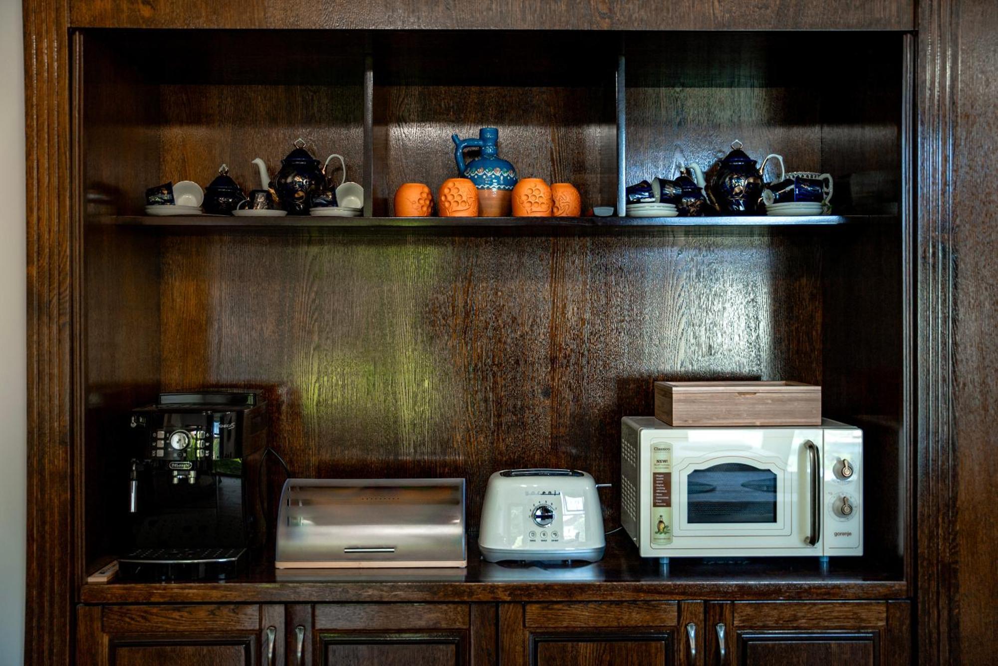 Bed and Breakfast Boutique Marlen Ghimbav Esterno foto