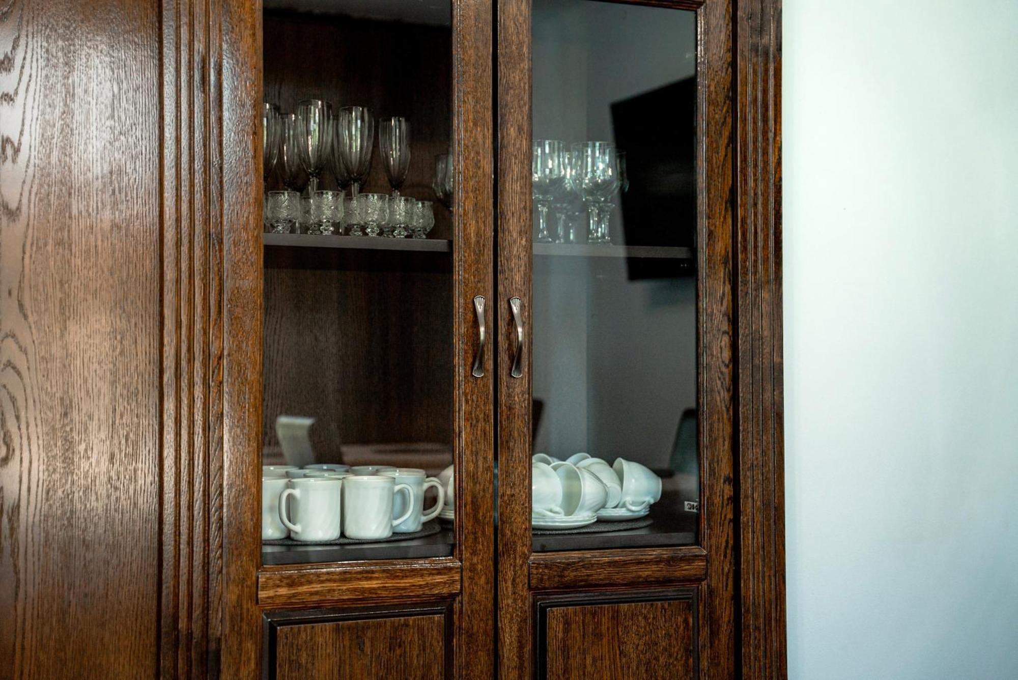 Bed and Breakfast Boutique Marlen Ghimbav Esterno foto