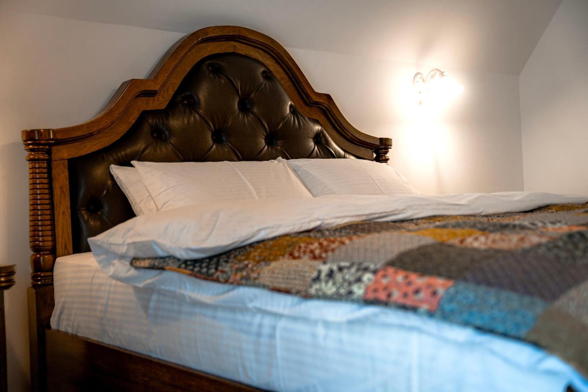 Bed and Breakfast Boutique Marlen Ghimbav Esterno foto